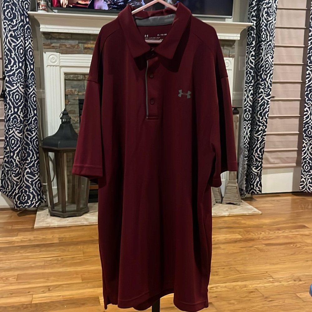 EUC Under Armour XL Maroon Polo Size XL